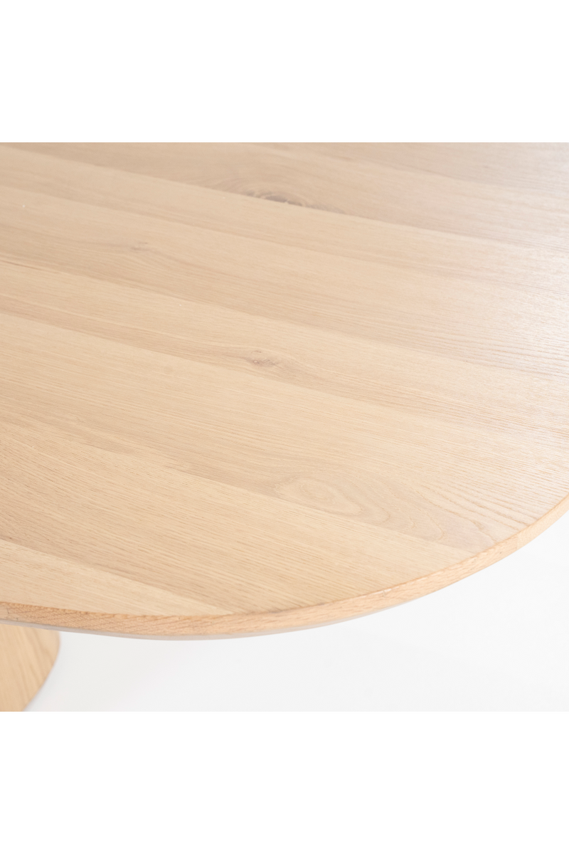 Lacquered Oak Dining Table | Eleonora Nola | Dutchfurniture.com