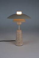 Beige Metal Table Lamp | Zuiver Cole | Dutchfurniture.com