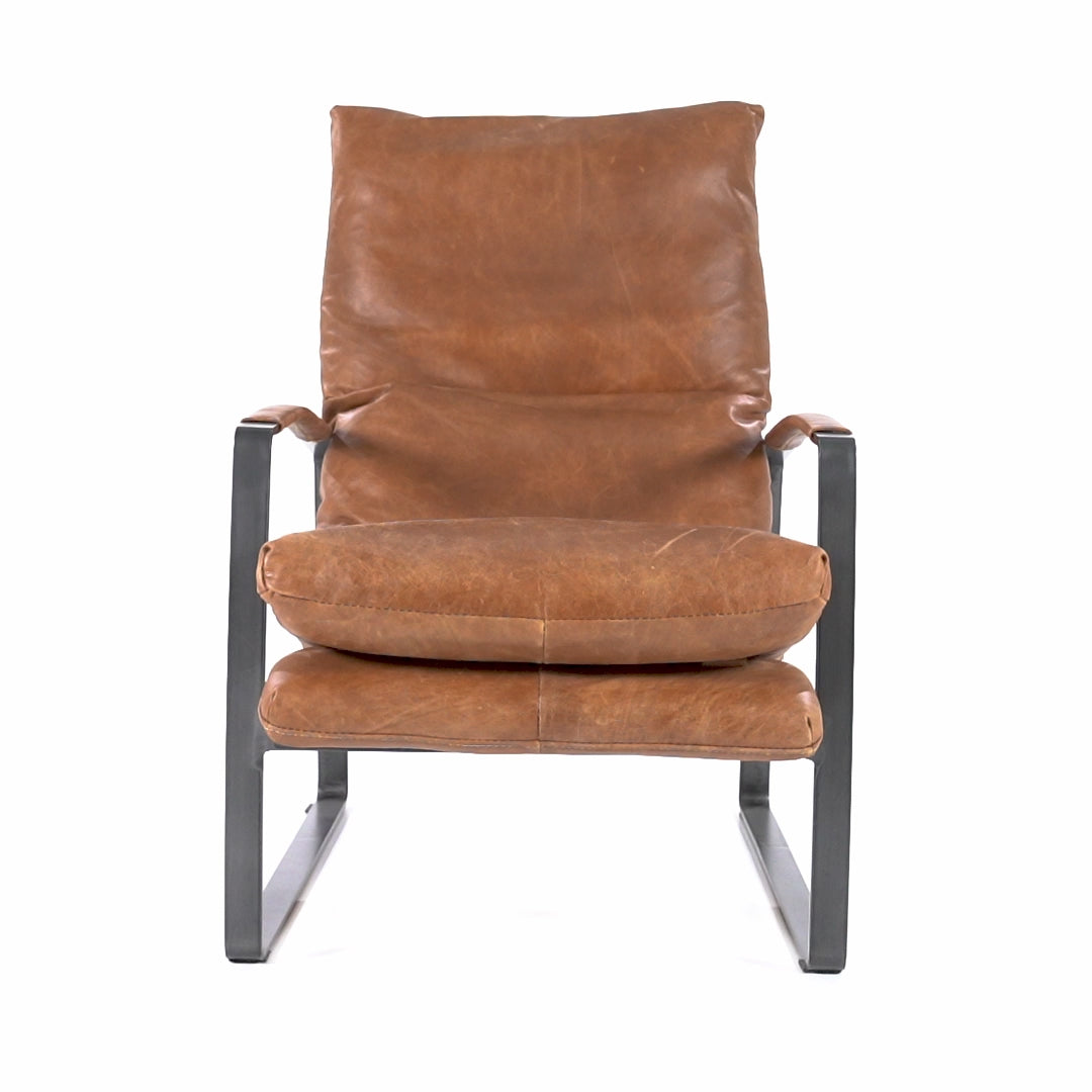 Cognac Leather Lounge Chair | Eleonora Lex | Dutchfurniture.com