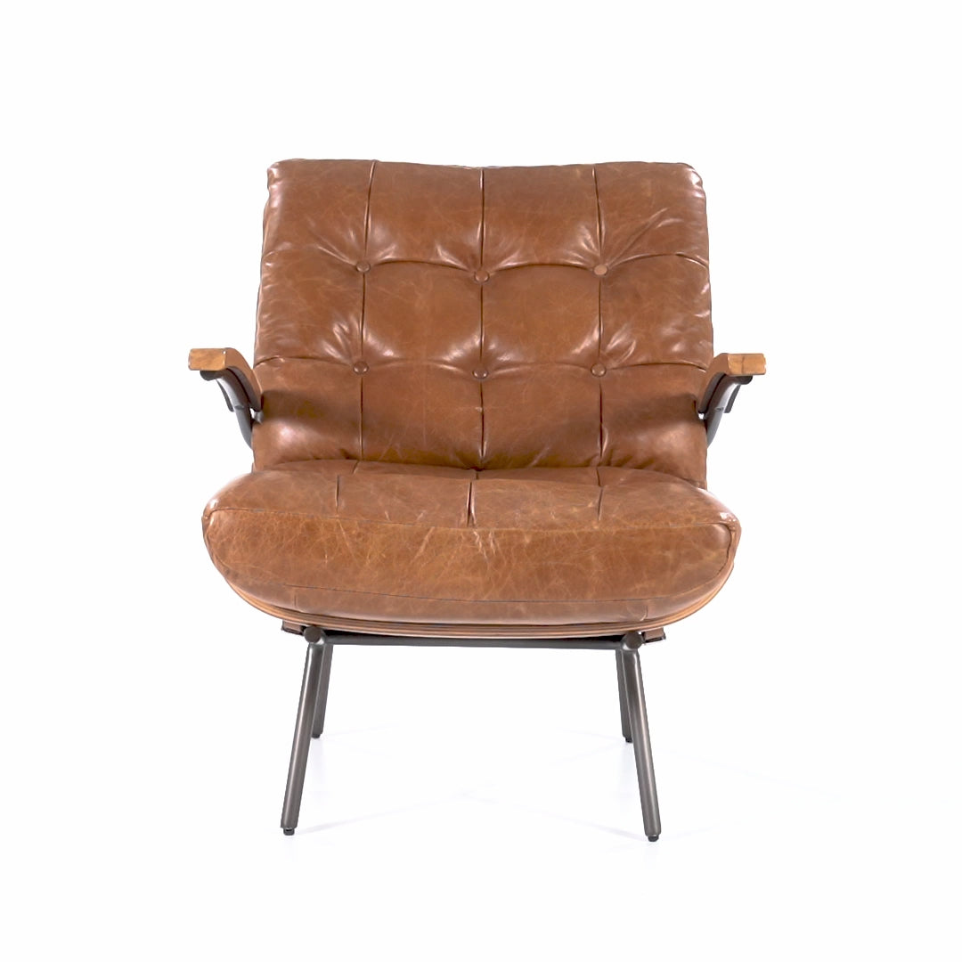 Cognac Mid Century Armchair | Eleonora Bastiaan | Dutchfurniture.com