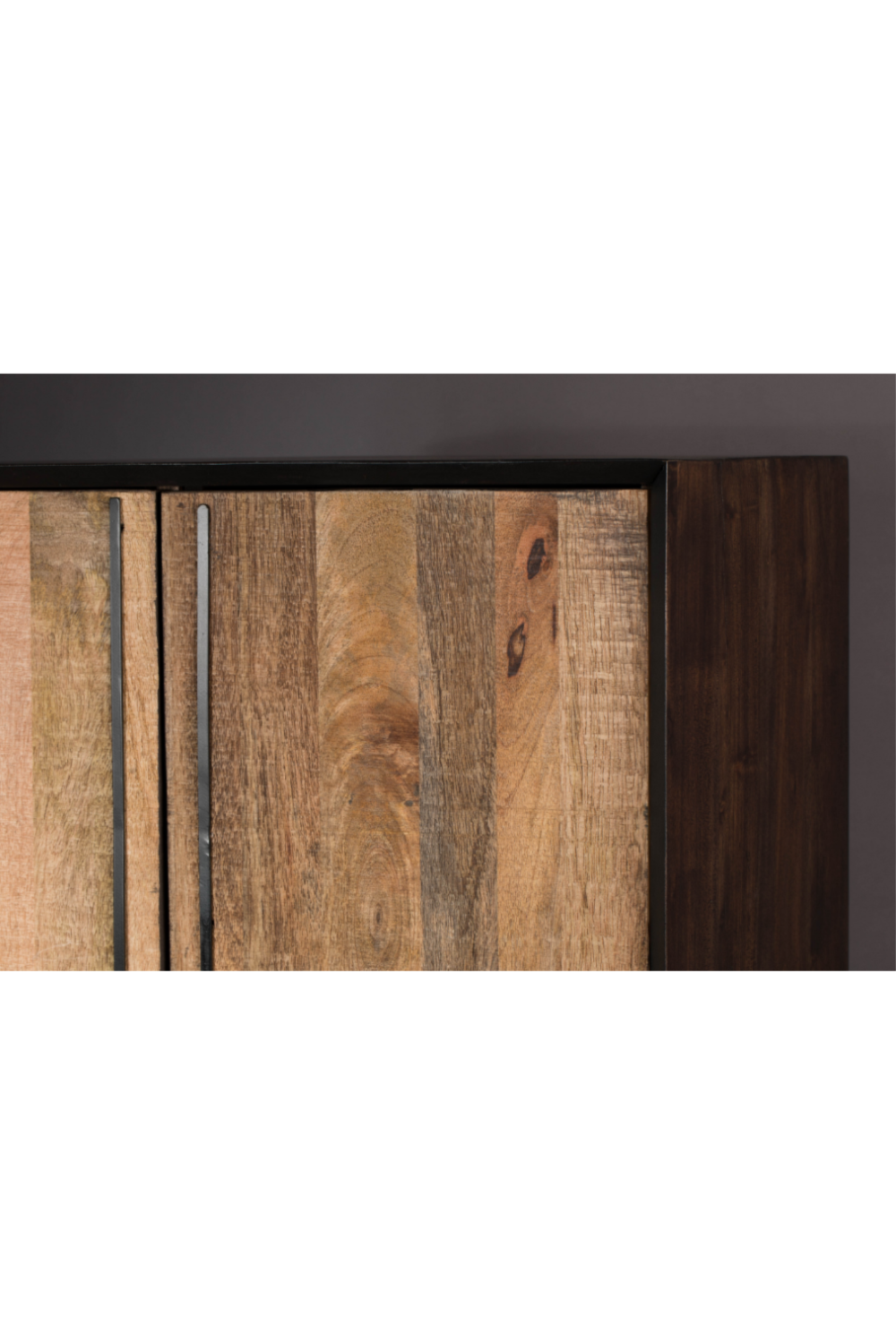 Acacia Wood Accent Cabinet | Dutchbone Nairobi | DutchFurniture.com