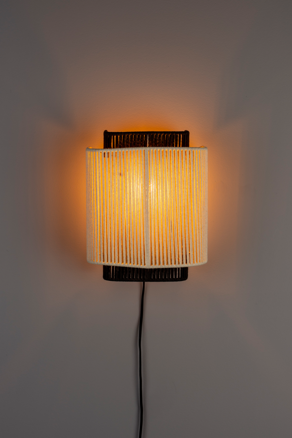 Beige Cotton Thread Wall Lamp | Dutchbone Elon | Dutchfurniture.com