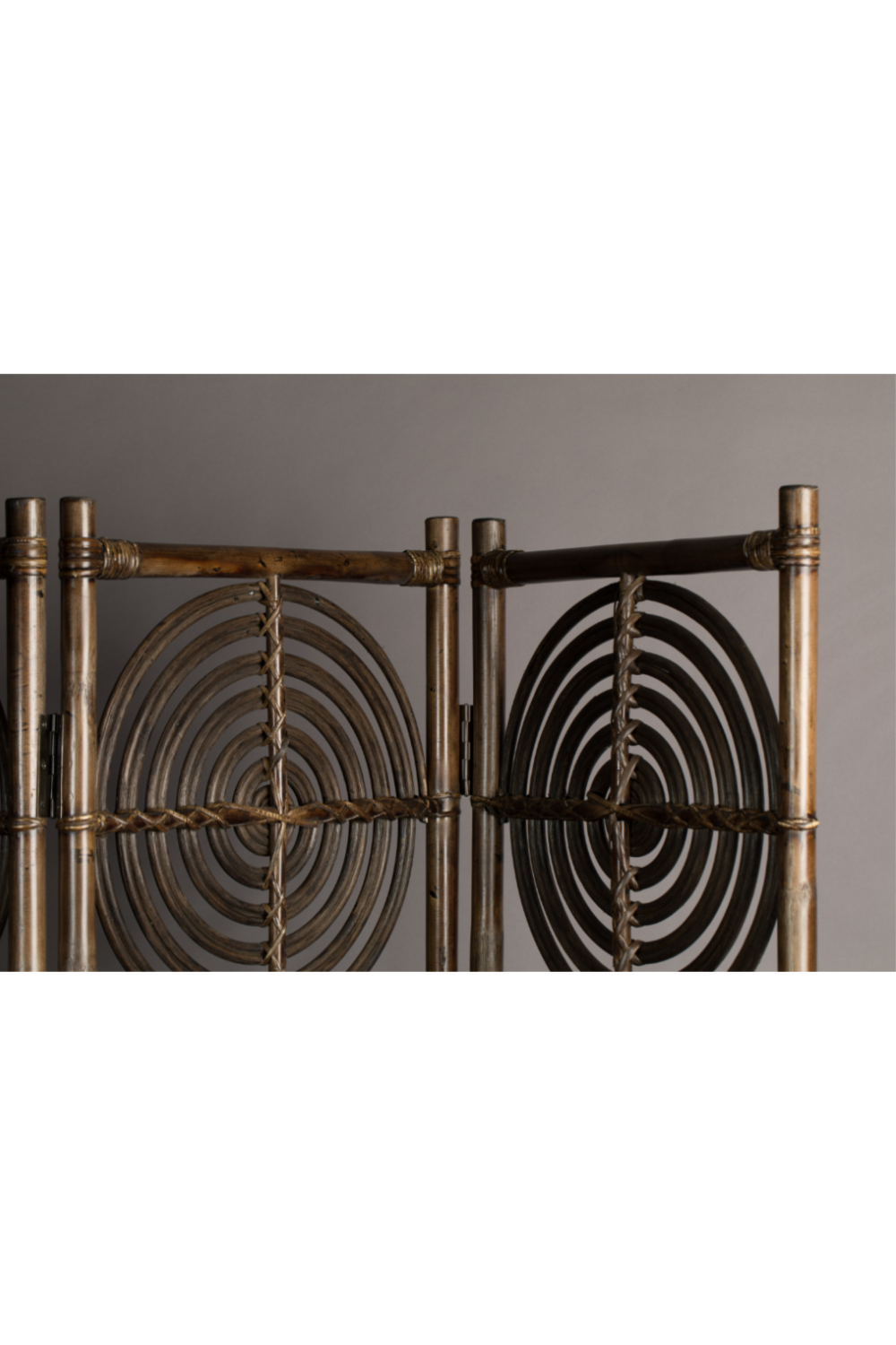 Brown Rattan Room Divider | Dutchbone Rumour | DutchFurniture.com