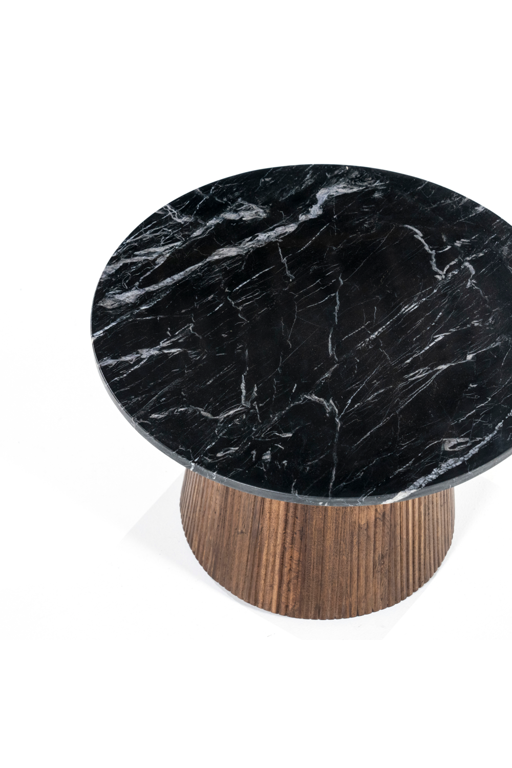 Round Black Marble Side Table | Eleonora Maxim | Dutchfurniture.com