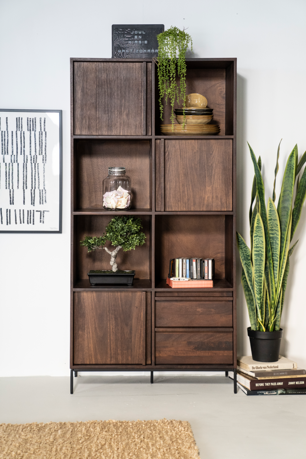 Brown Mango Display Cabinet | Eleonora Jimmy | Dutchfurniture.com