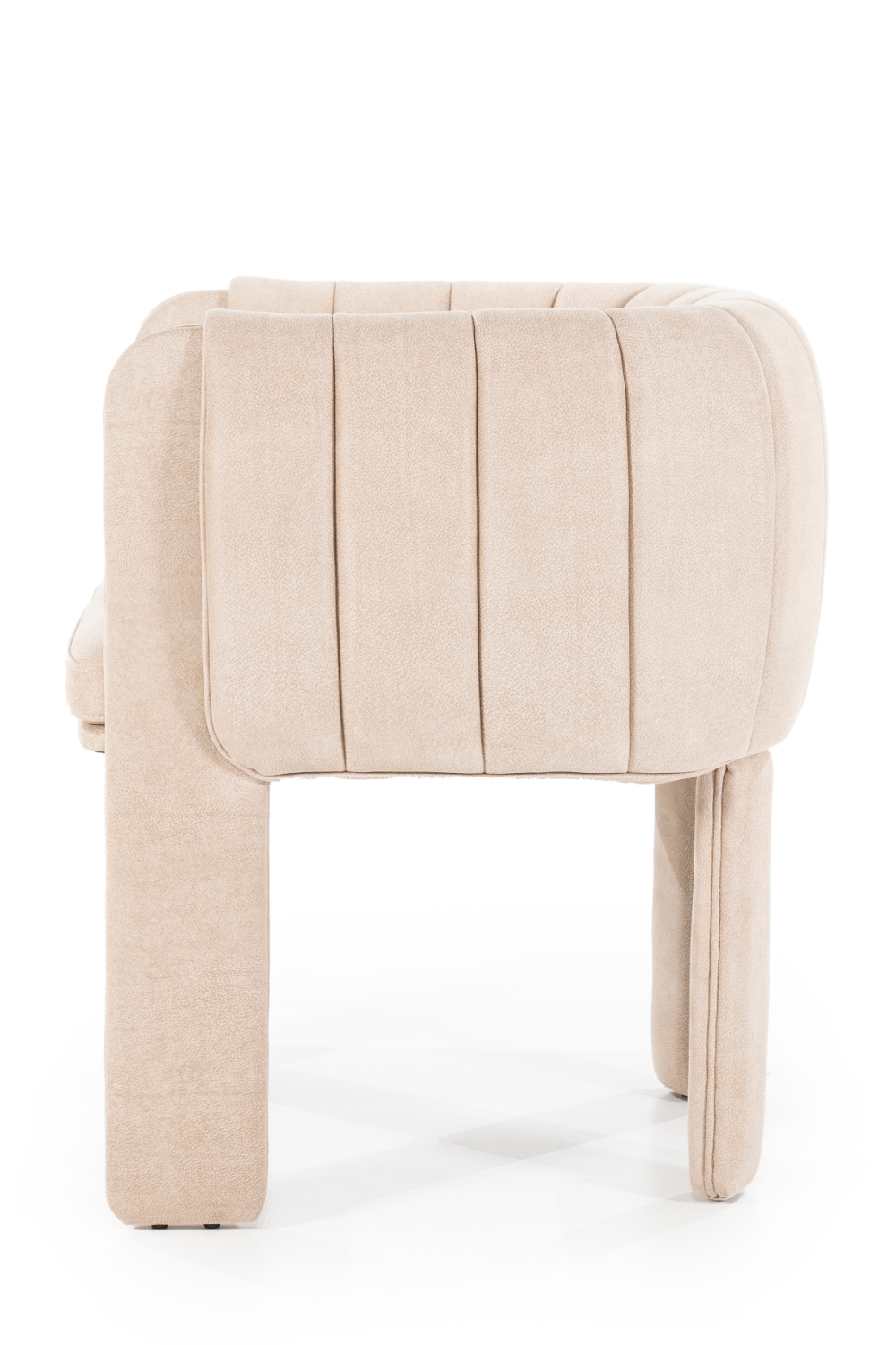 Channeled Modern Accent Chair | Eleonora Liselore | Dutchfurniture.com