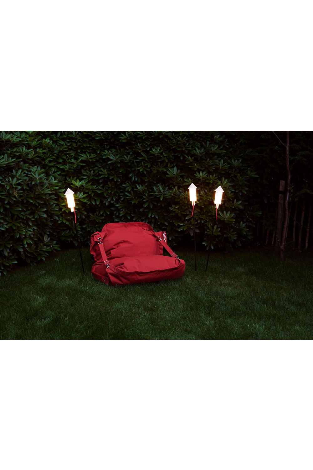 Outdoor Strapped Bean Bag | Fatboy Buggle-Up | Dutchfurniture.com