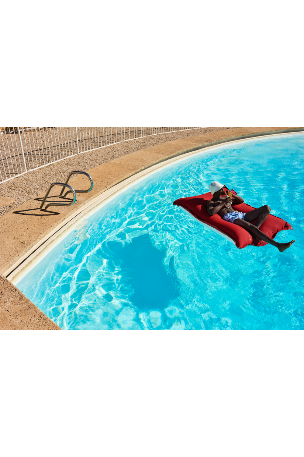 Olefin Fabric Water Lounger | Fatboy Floatzac | Dutchfurniture.com