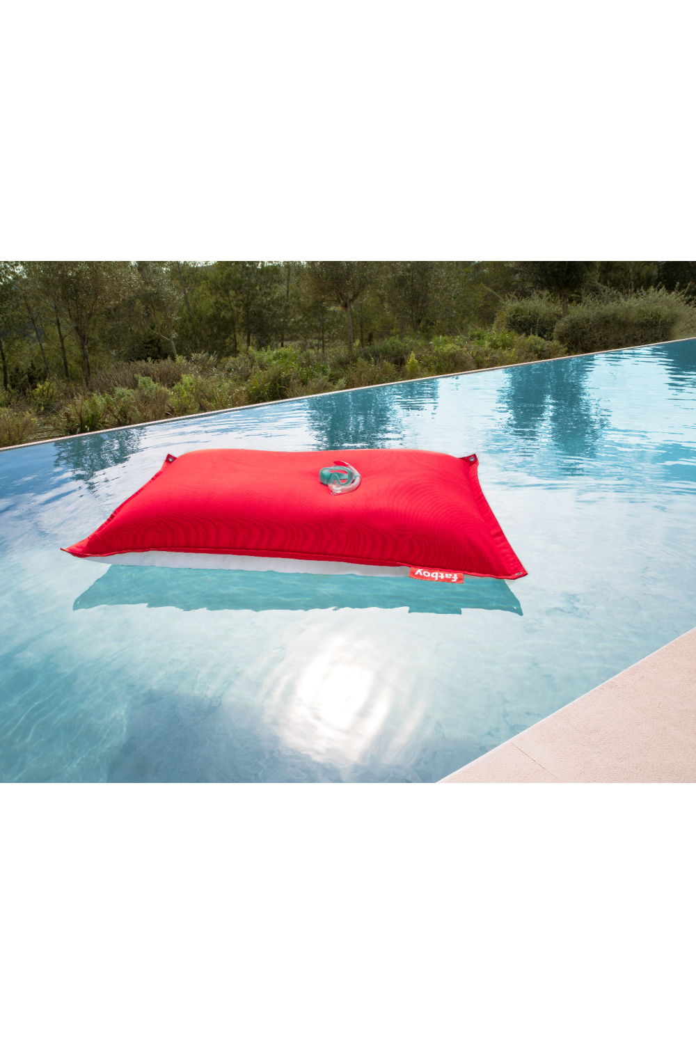 Olefin Fabric Water Lounger | Fatboy Floatzac | Dutchfurniture.com