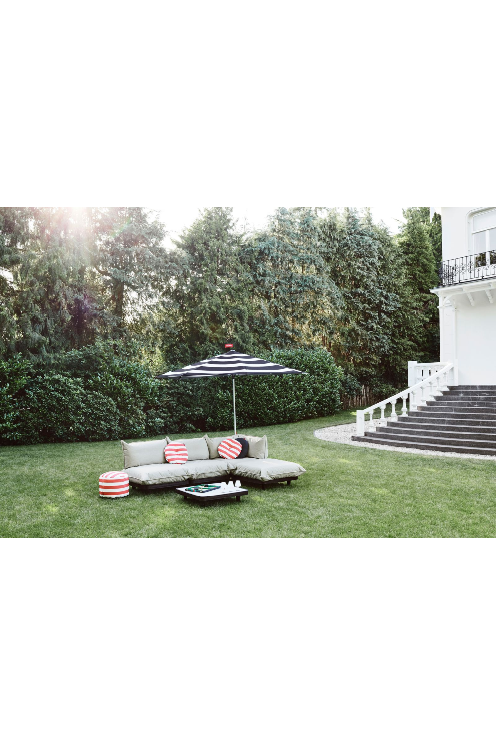 Olefin Upholstered Outdoor Ottoman | Fatboy Point | Dutchfurniture.com