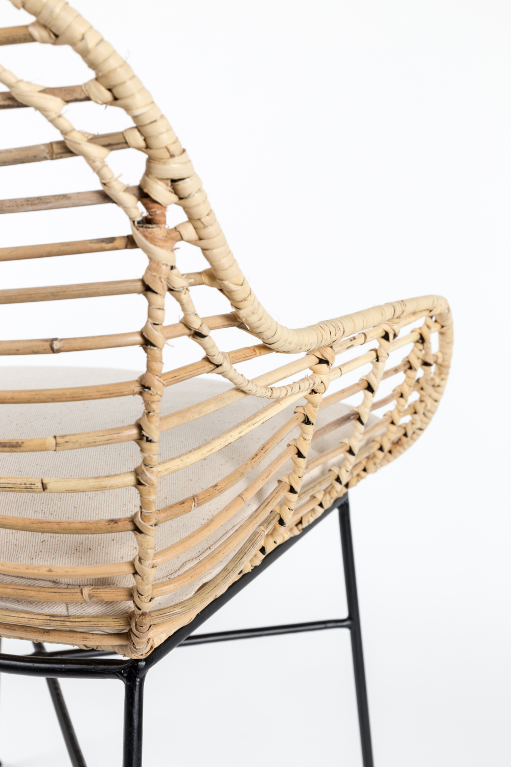 Natural Rattan Dining Armchairs (2) | DF Tiger | Dutchfurniture.com