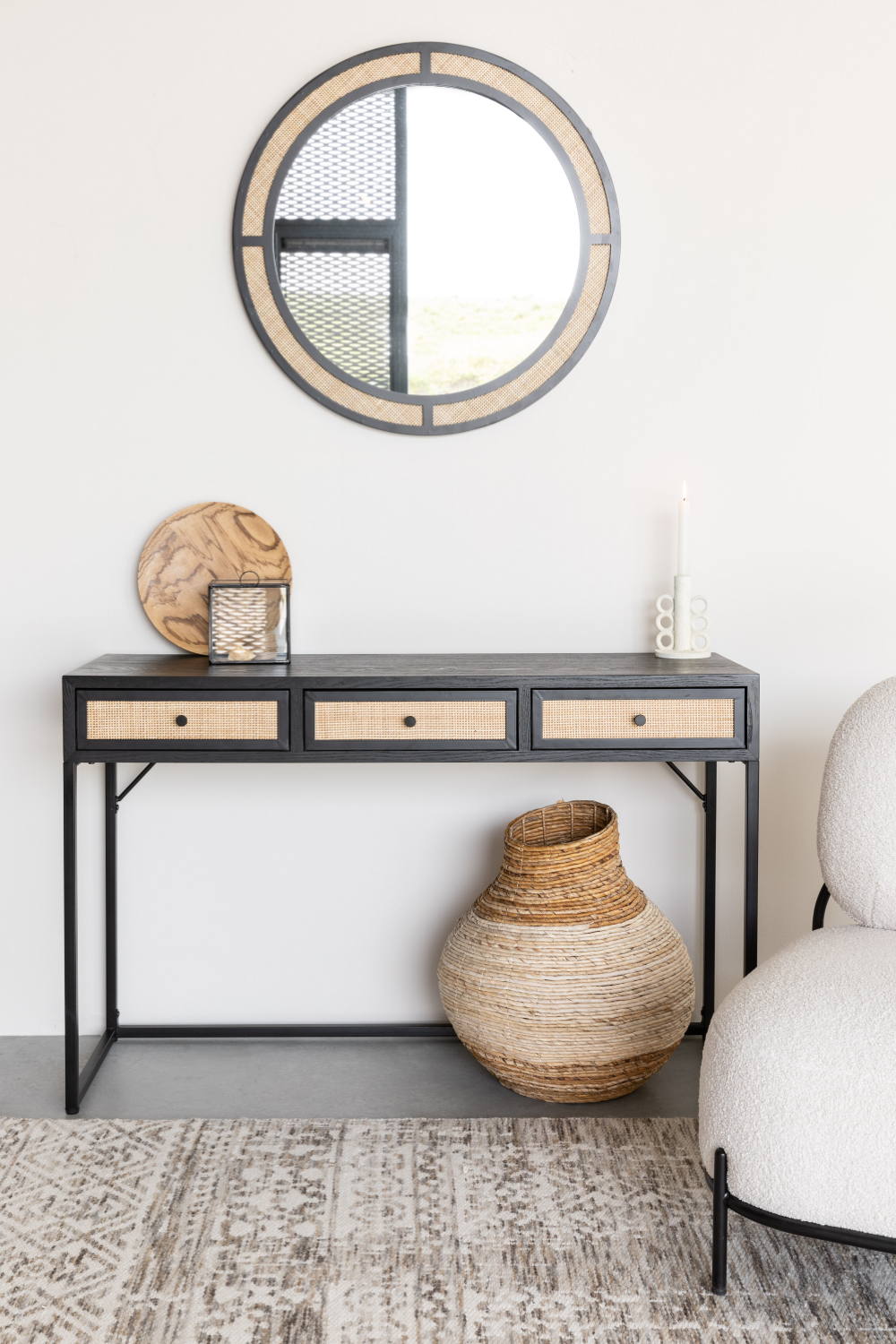 Modern Black Wood Console Table | DF Guuji | Dutchfurniture.com