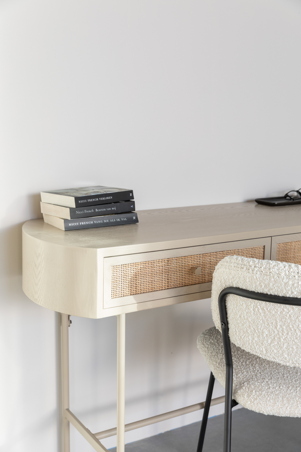 Beige Console Table With Drawers | DF Amaya | Dutchfurniture.com