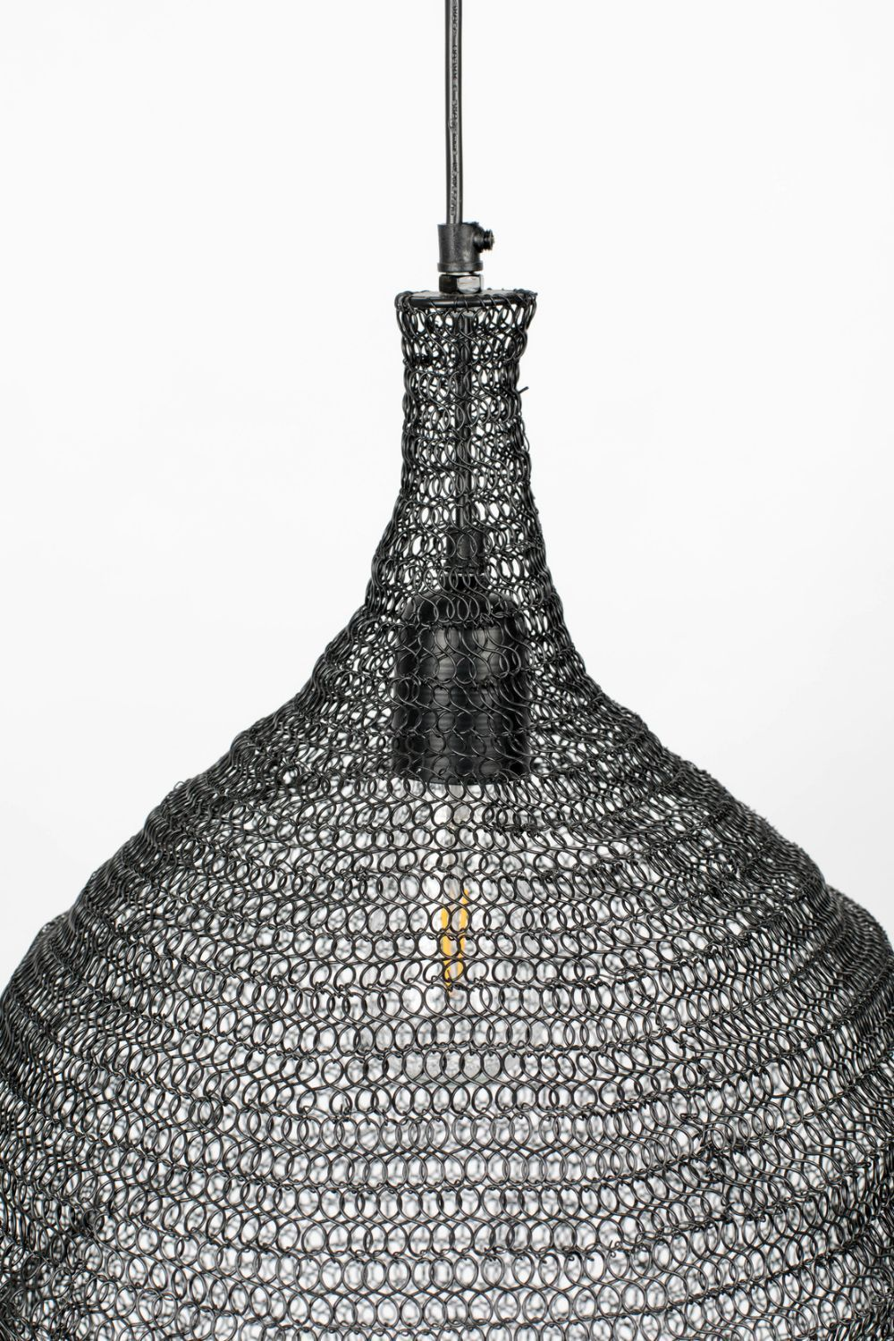 Black Iron Mesh Pendant Lamp M | DF Lena | DutchFurniture.com