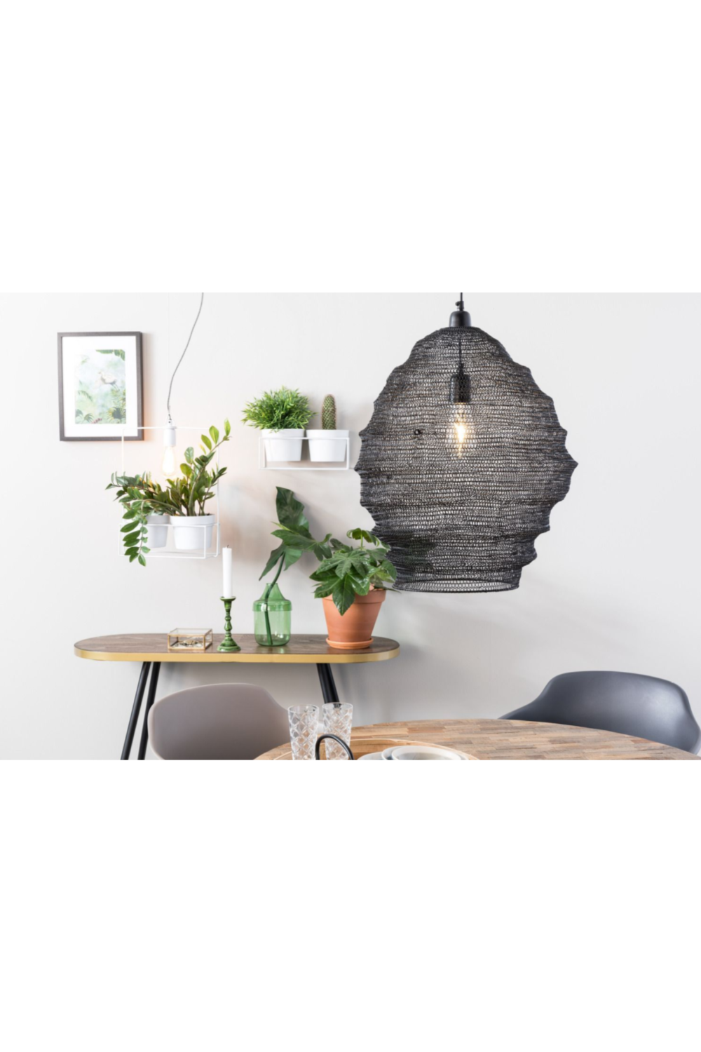 Black Iron Mesh Pendant Lamp L | DF Lena | Oroatrade.com