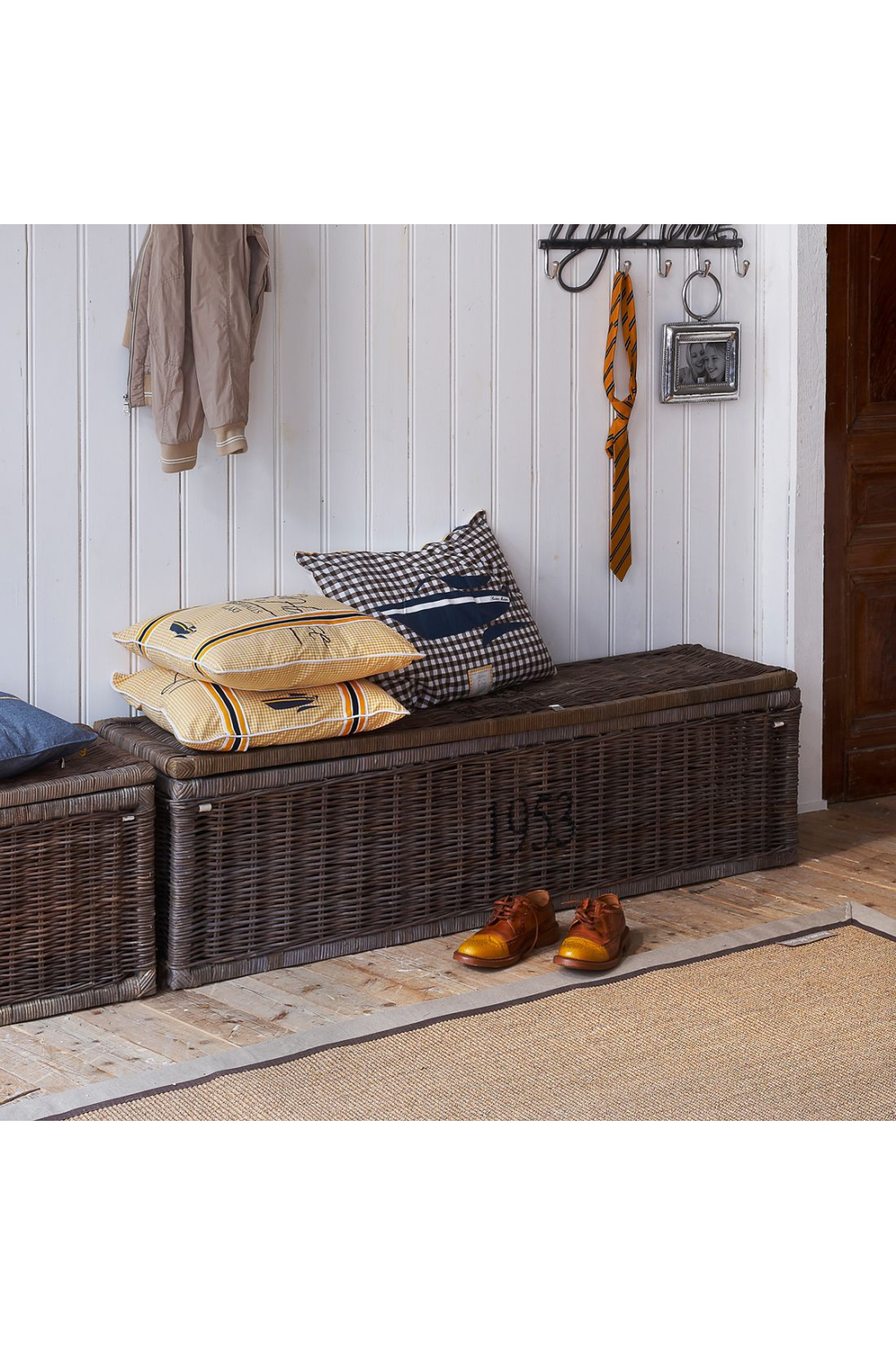 Mahogany Framed Rattan Trunk | Rivièra Maison Cobblers Wharf | Dutchfurniture.com