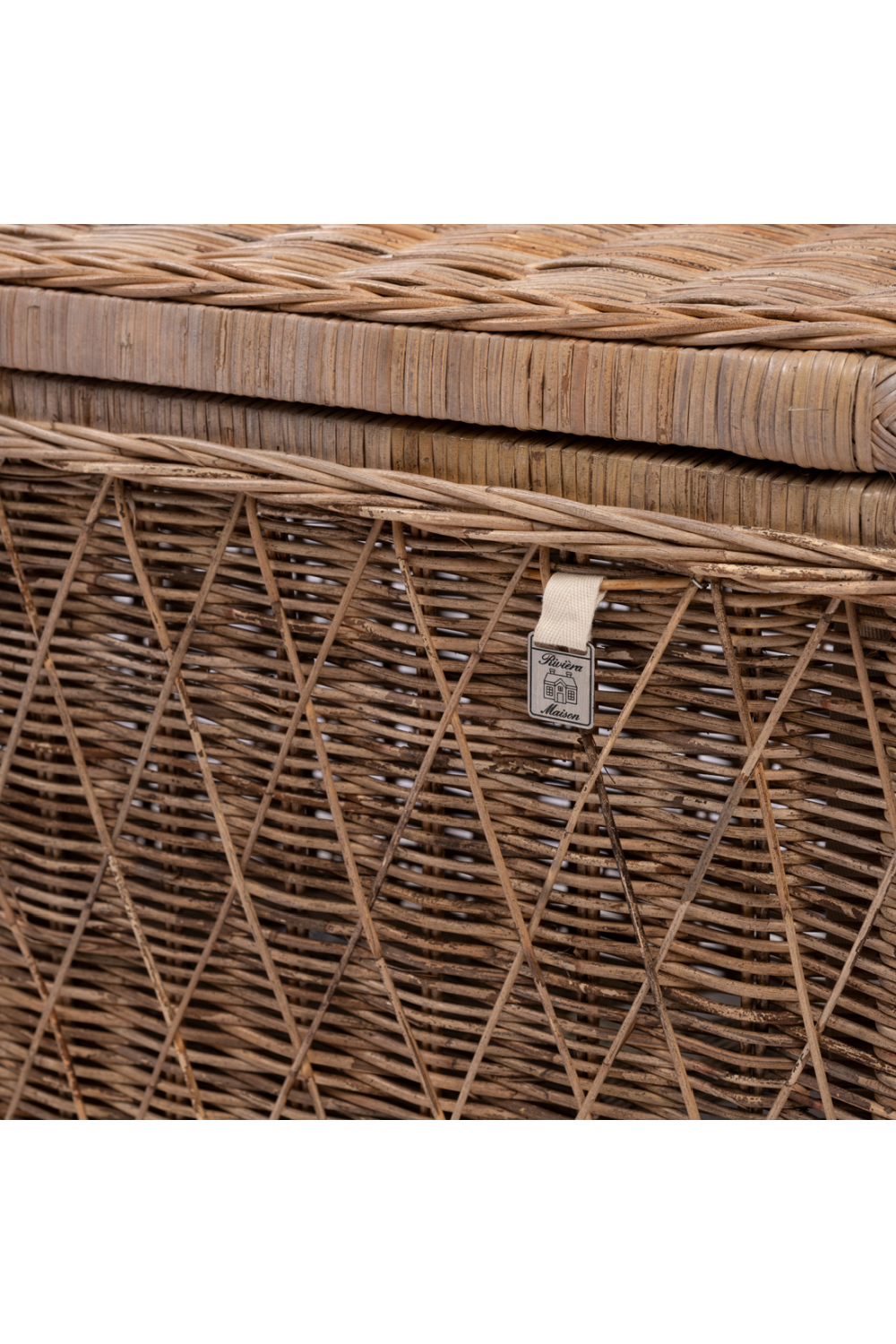 Hand-Braided Rattan Trunk | Rivièra Maison Nusa Dua | Dutchfurniture.com