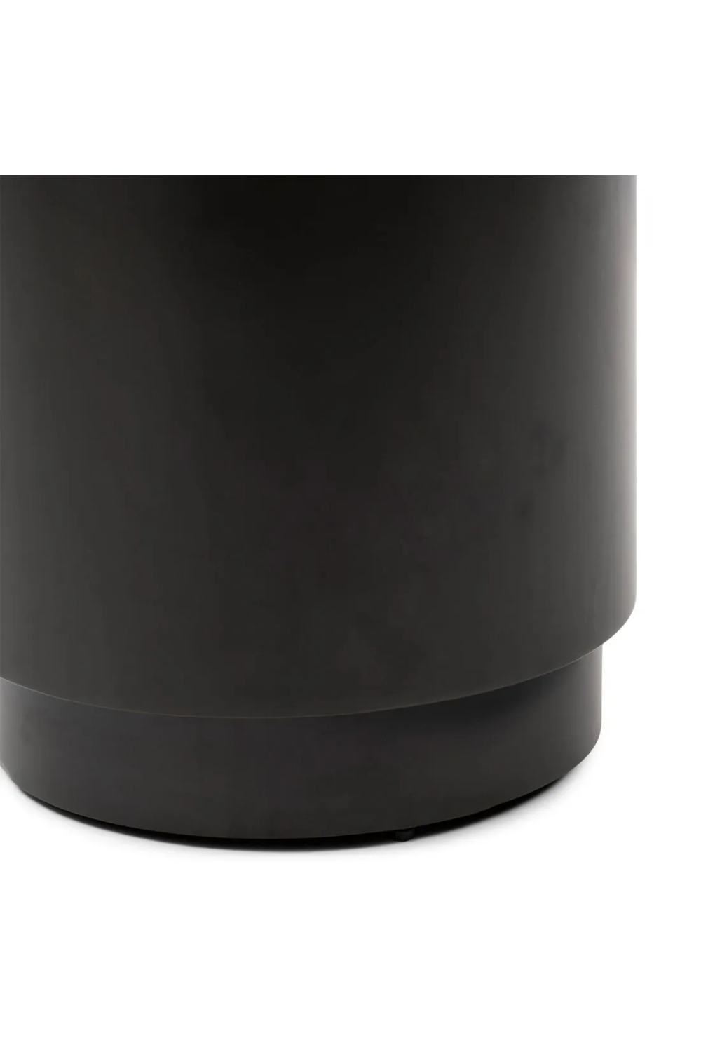 Black Wood Cylindrical End Table | Rivièra Maison Hollywood Hills | Dutchfurniture.com