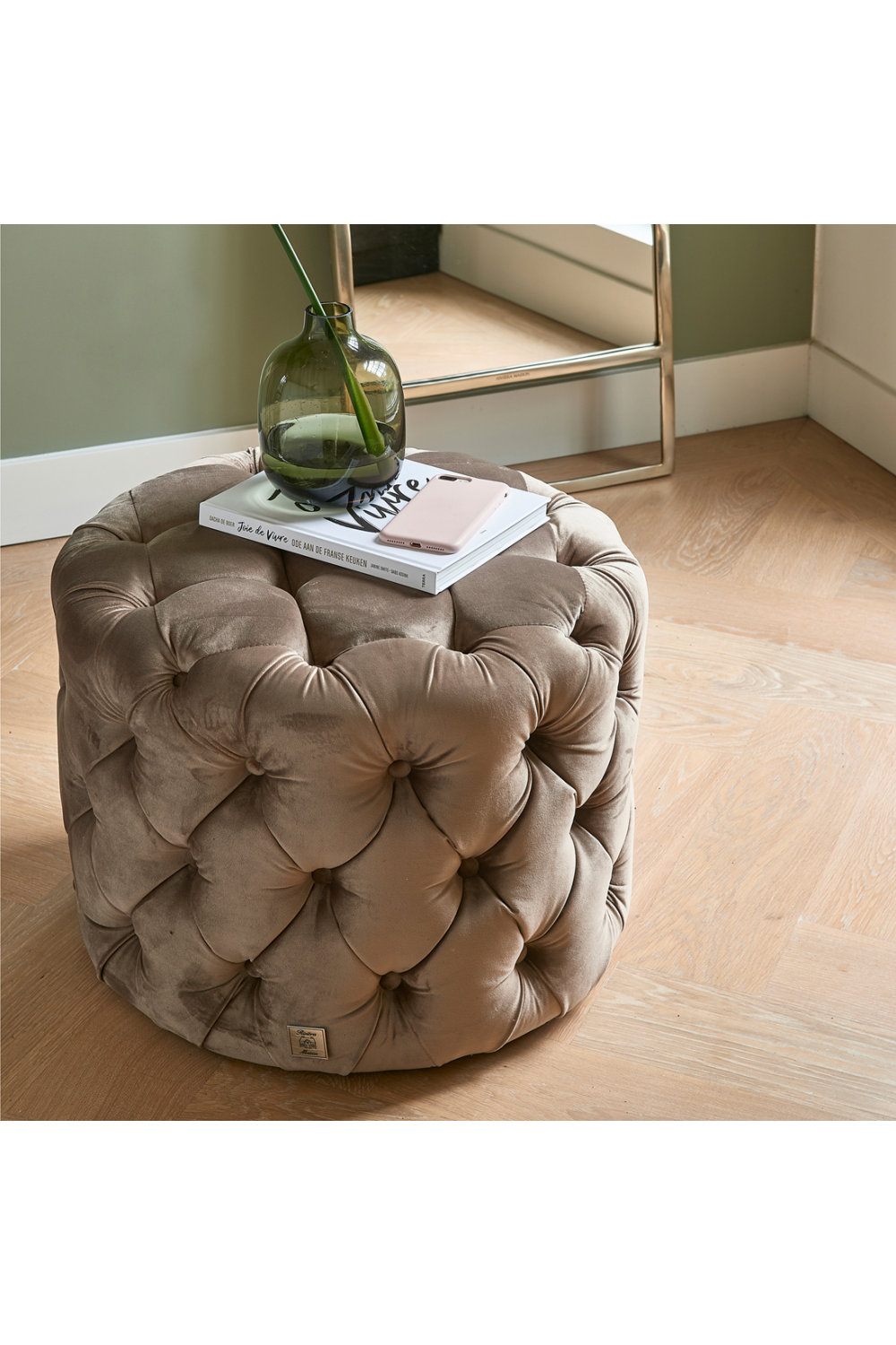 Round Tufted Velvet Footstool | Rivièra Maison Opera | Dutchfurniture.com