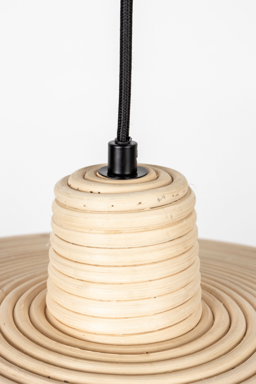 Beige Rattan Pendant Lamp | Zuiver Balance | Dutchfurniture.com