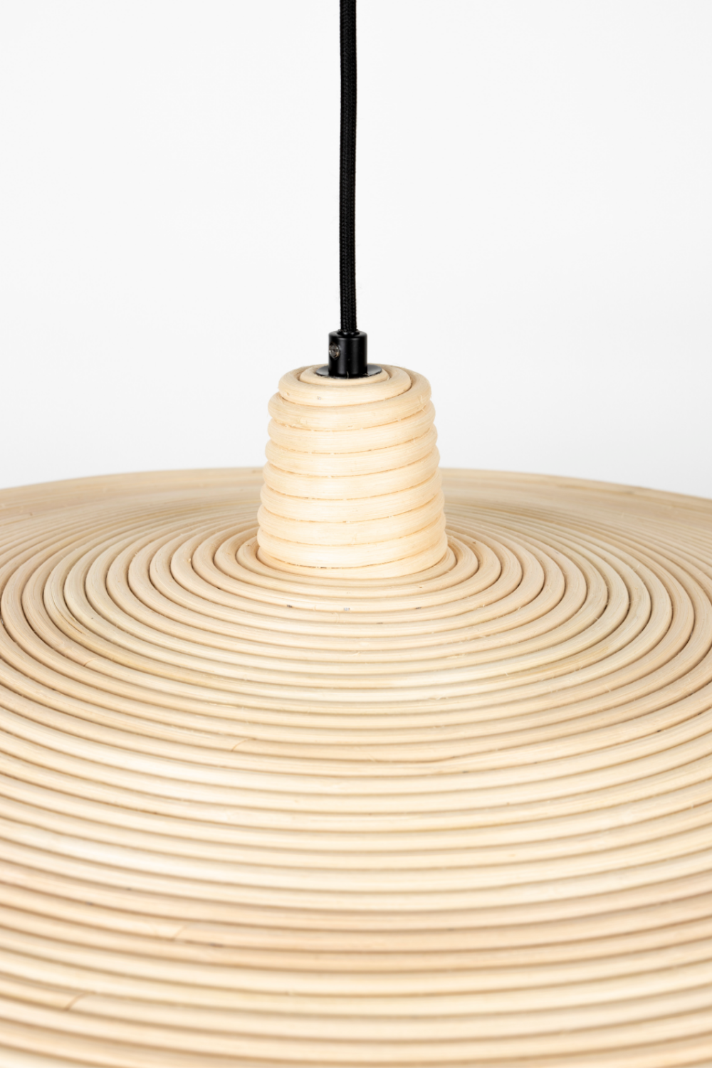 Beige Rattan Pendant Lamp | Zuiver Balance | Dutchfurniture.com