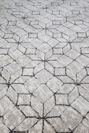 Gray Geometric Pattern Carpet 5’ x 7’5” | Zuiver Yenga | DutchFurniture.com