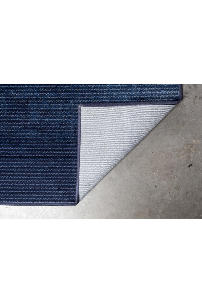 Blue Ombre Area Rug 5’5” x 8’ | Zuiver Obi | DutchFurniture.com
