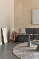 Round Pink Contemporary Carpet | Zuiver Solar | Dutchfurniture.com