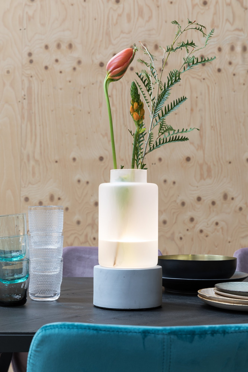 Frosted Glass Vase LED Lamp (M) | Zuiver Reina | Dutchfurniture.com