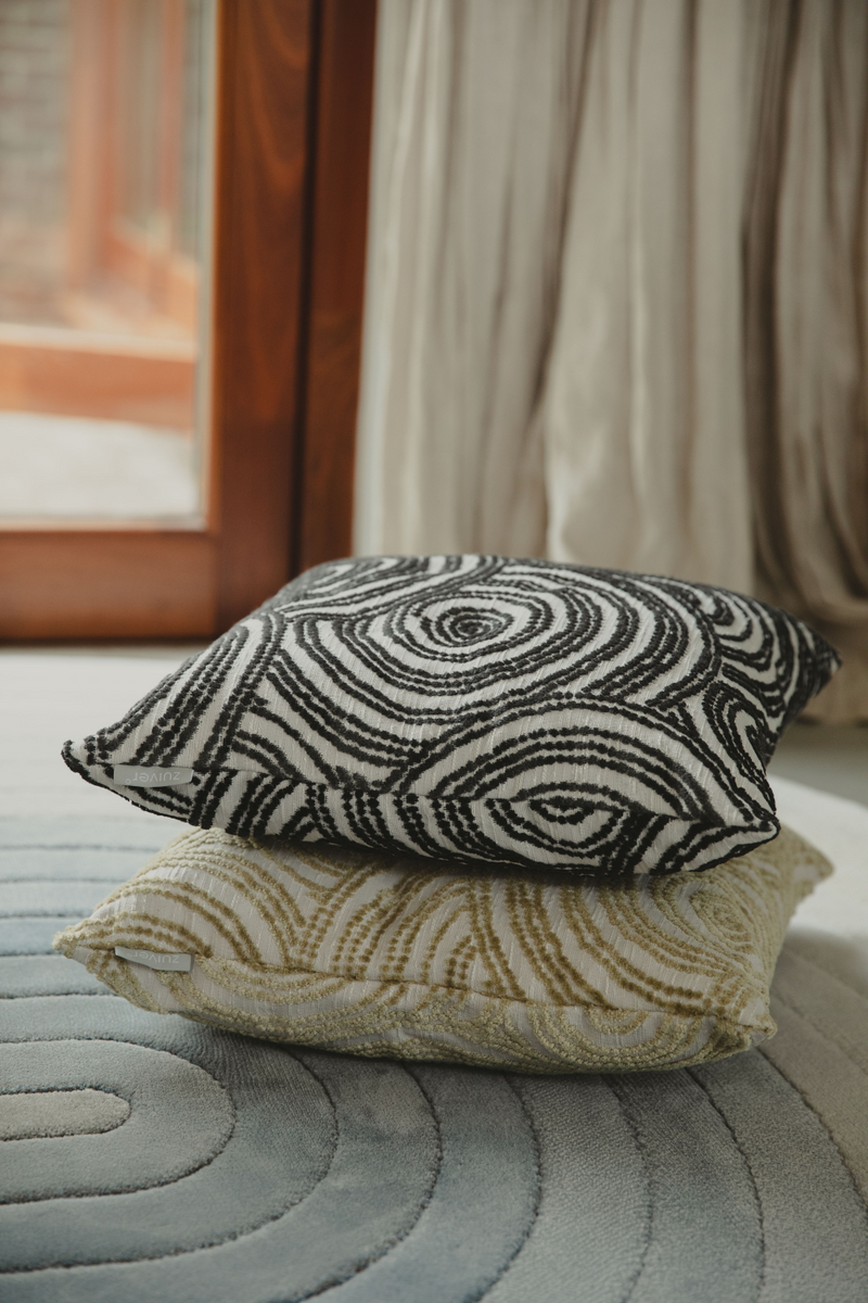 Spiral Print Throw Pillows (2) | Zuiver Rings | Dutchfurniture.com